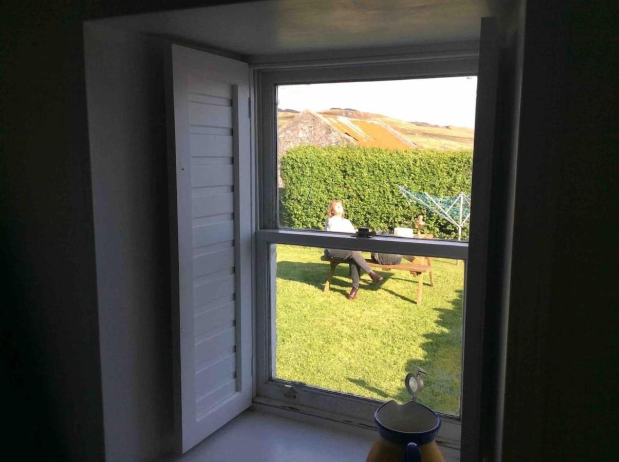 Quaint And Quirky Former Crofters Cottage In ポート・エリン エクステリア 写真