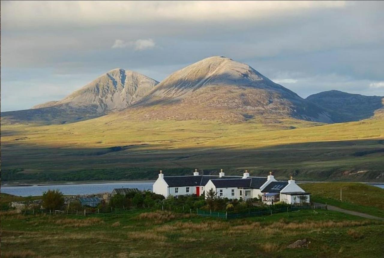 Quaint And Quirky Former Crofters Cottage In ポート・エリン エクステリア 写真
