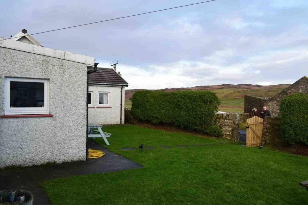 Quaint And Quirky Former Crofters Cottage In ポート・エリン エクステリア 写真