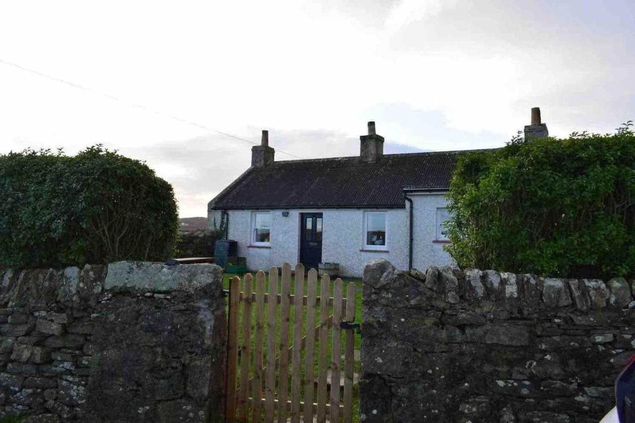 Quaint And Quirky Former Crofters Cottage In ポート・エリン エクステリア 写真